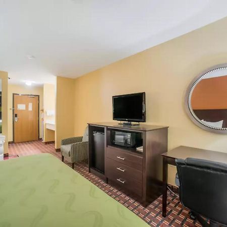 Quality Inn O'Fallon Il - St Louis Εξωτερικό φωτογραφία