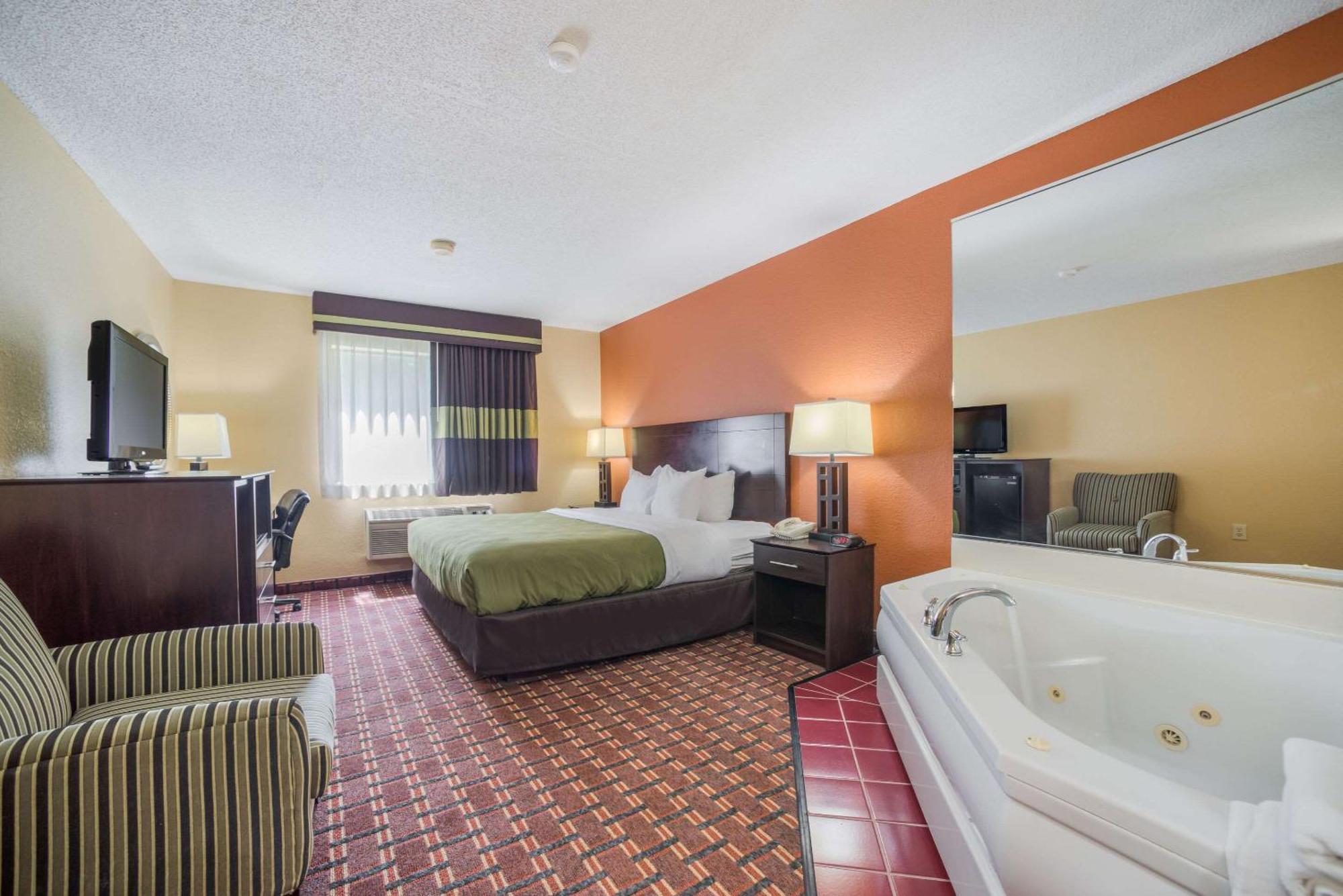 Quality Inn O'Fallon Il - St Louis Εξωτερικό φωτογραφία