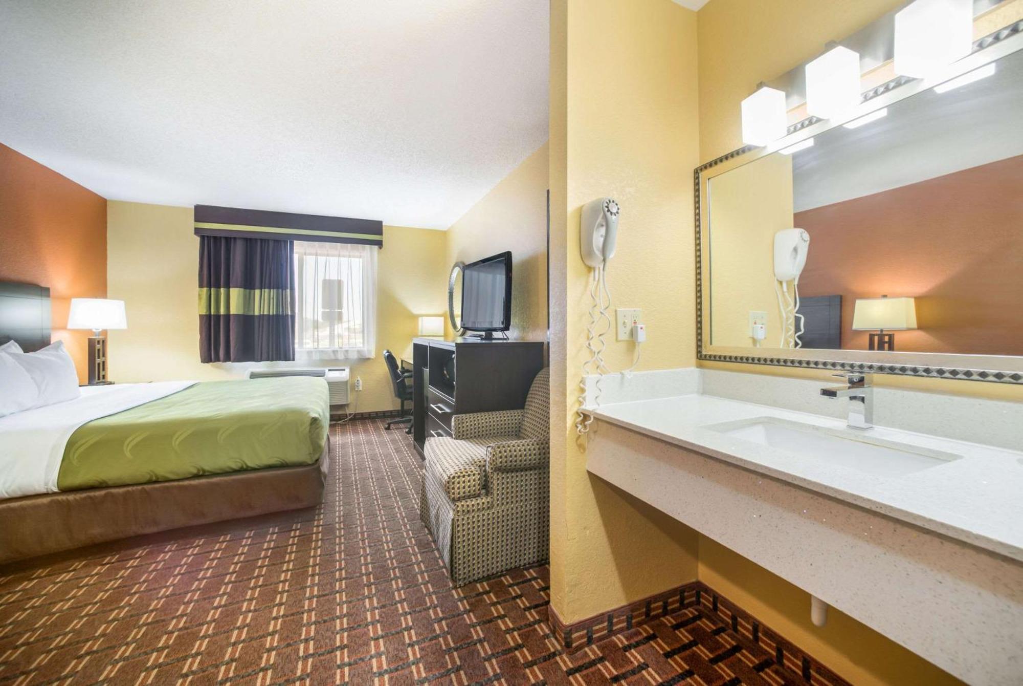 Quality Inn O'Fallon Il - St Louis Εξωτερικό φωτογραφία