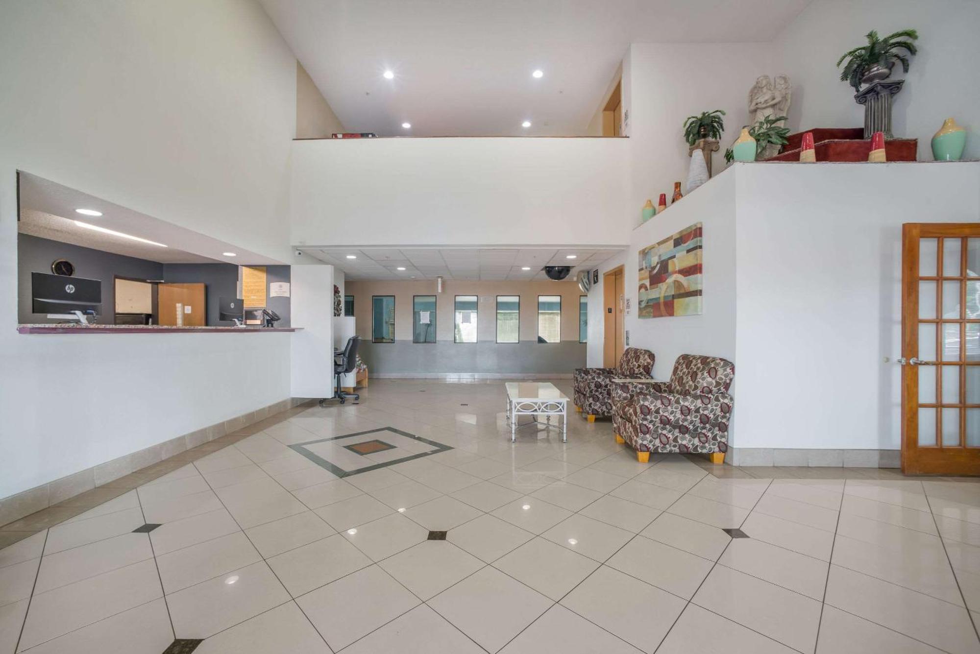 Quality Inn O'Fallon Il - St Louis Εξωτερικό φωτογραφία