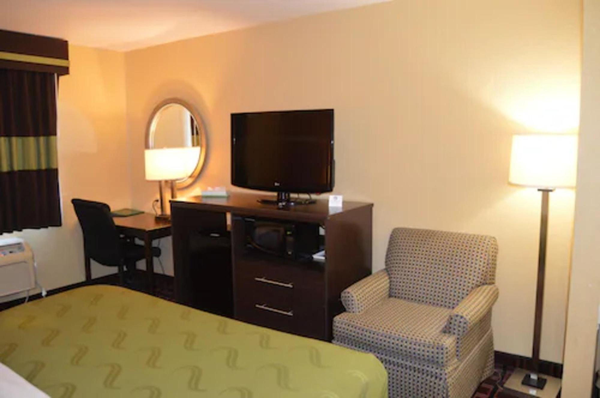 Quality Inn O'Fallon Il - St Louis Εξωτερικό φωτογραφία