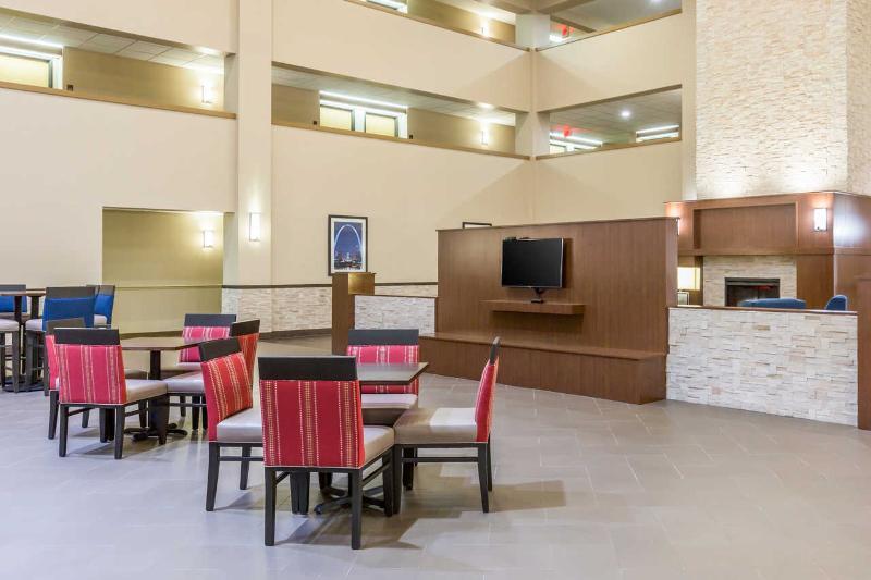 Quality Inn O'Fallon Il - St Louis Εξωτερικό φωτογραφία