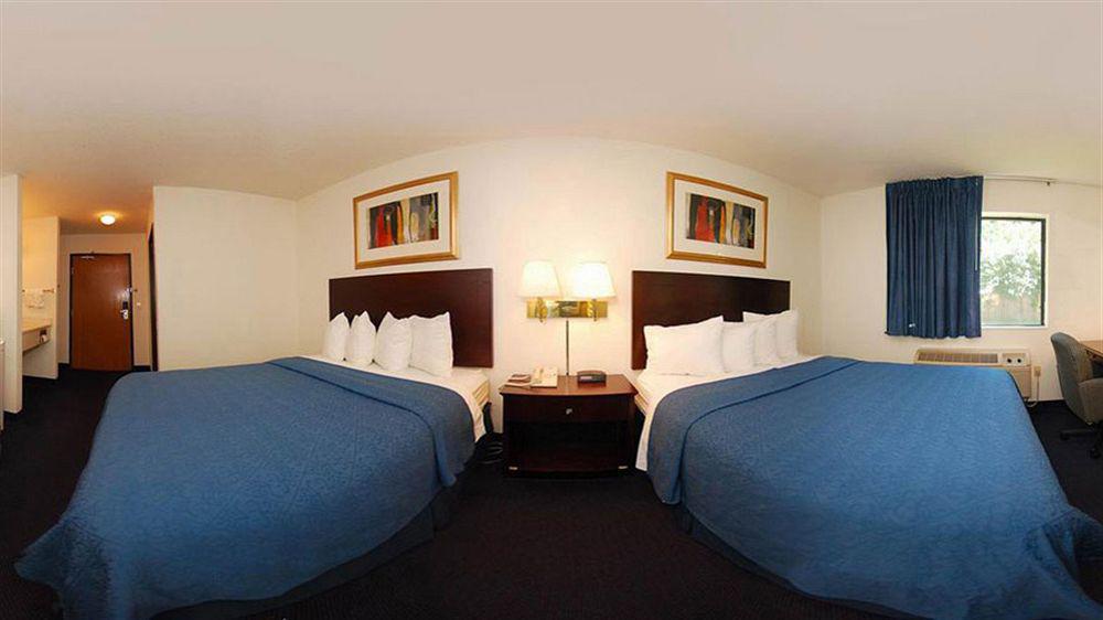 Quality Inn O'Fallon Il - St Louis Εξωτερικό φωτογραφία